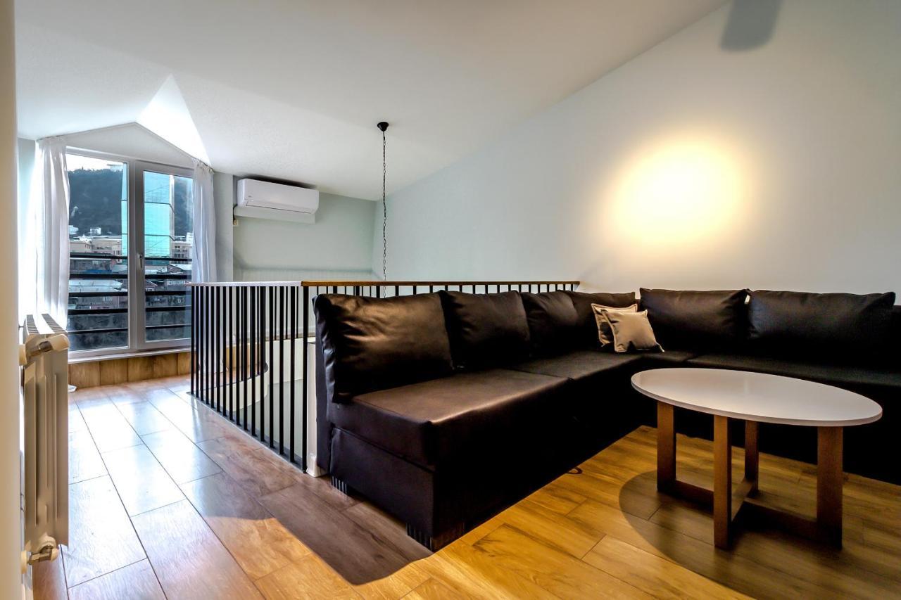 Modern Apartment In Old تبليسي المظهر الخارجي الصورة