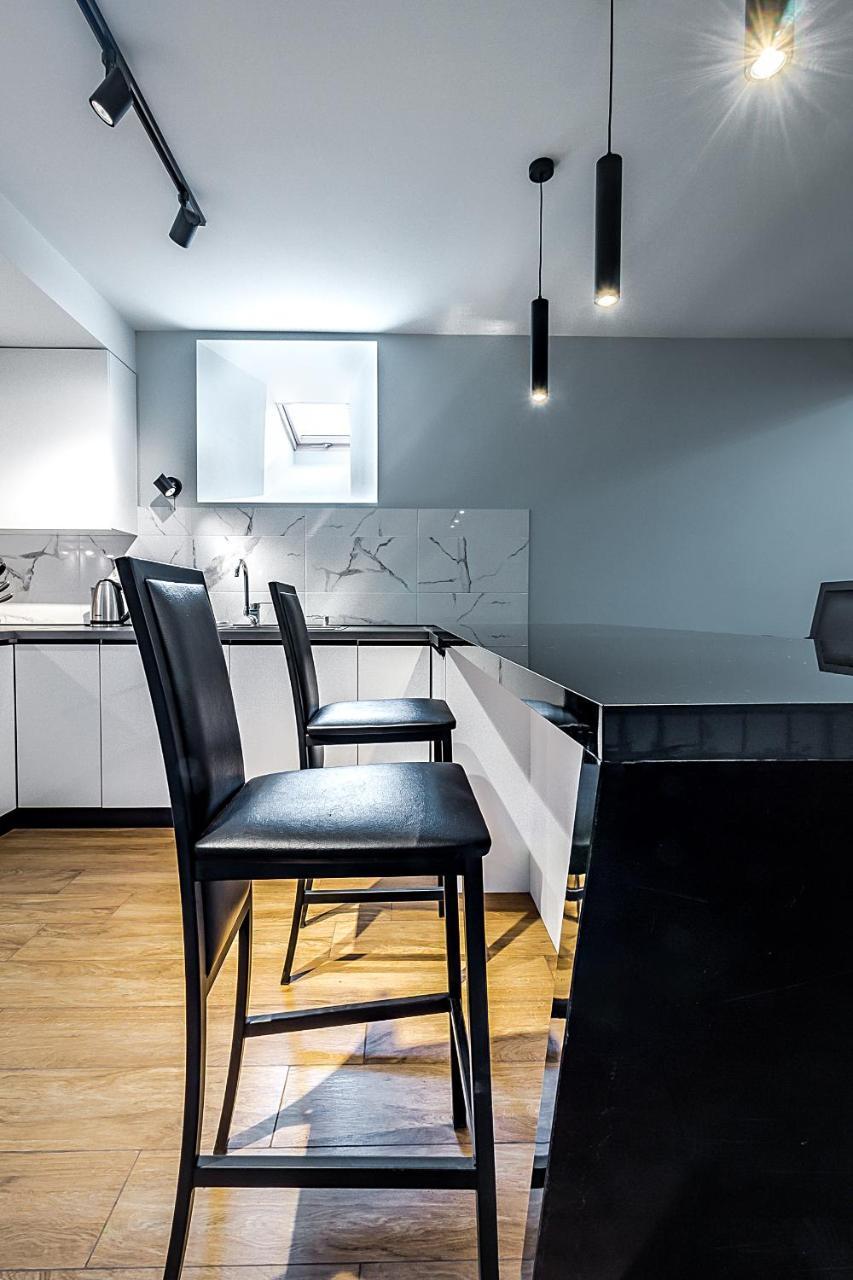 Modern Apartment In Old تبليسي المظهر الخارجي الصورة