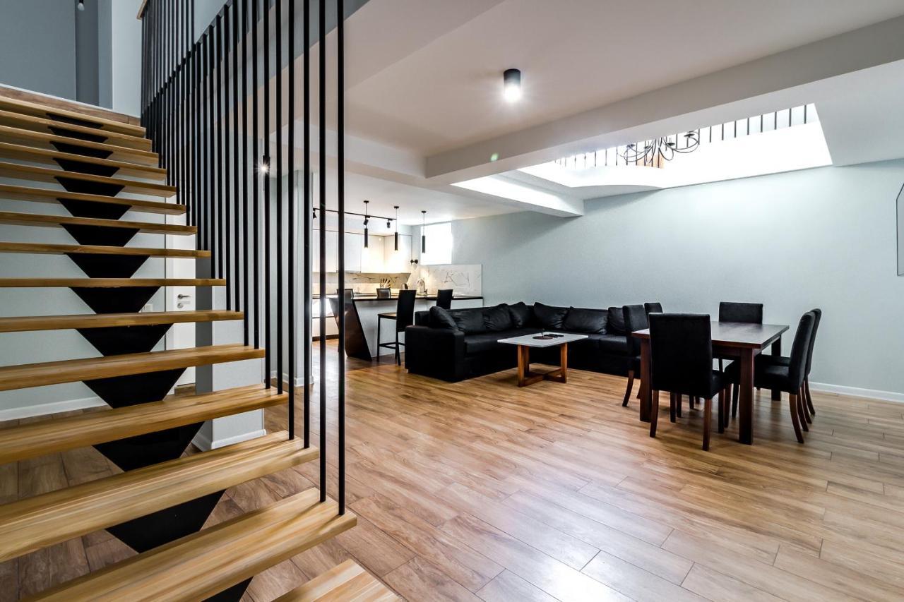 Modern Apartment In Old تبليسي المظهر الخارجي الصورة