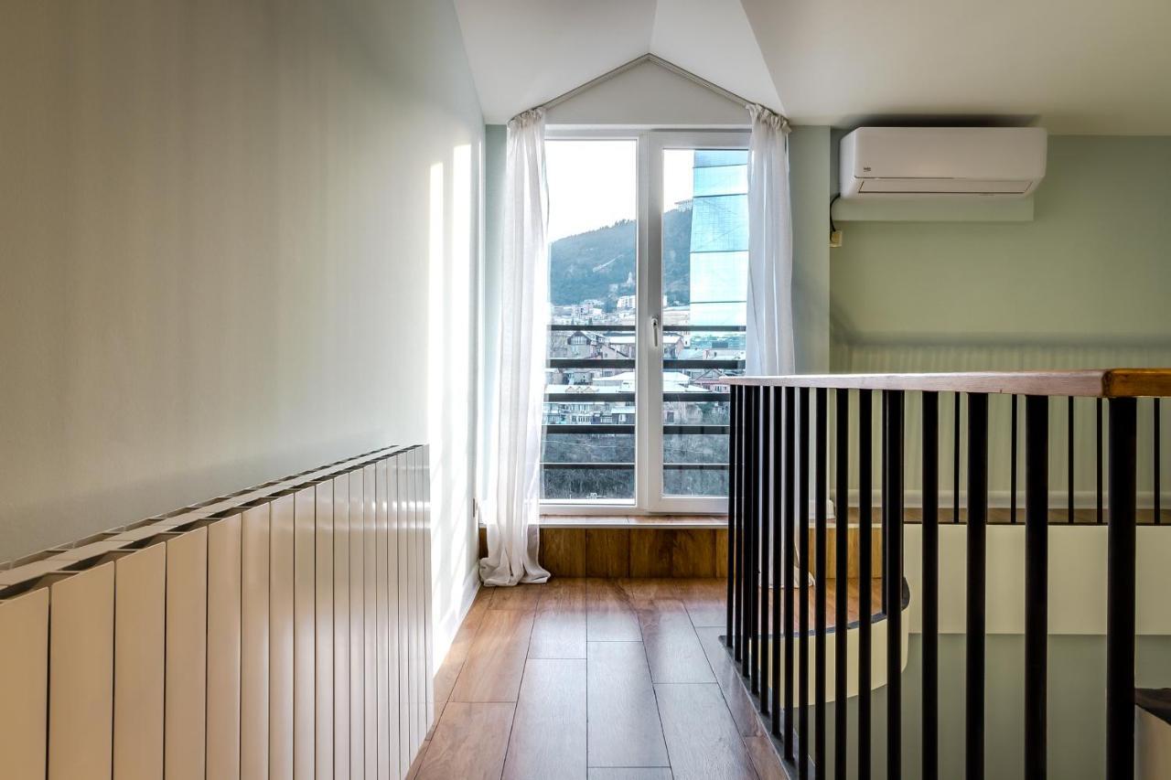 Modern Apartment In Old تبليسي المظهر الخارجي الصورة
