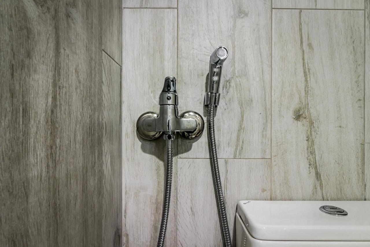 Modern Apartment In Old تبليسي المظهر الخارجي الصورة